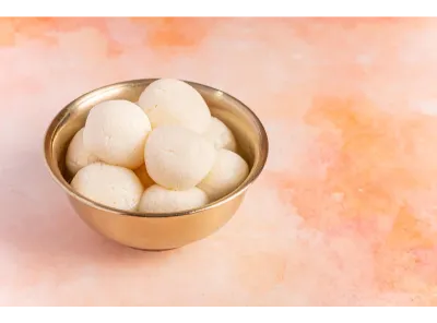 indian sweet rasgaulla by gangour